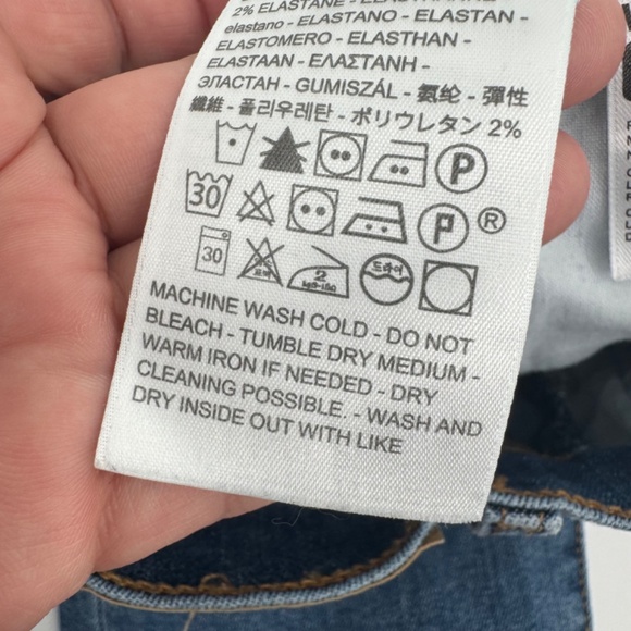 Levis Jeans Women 25 Blue Wedgie Straight Button Fly Distressed Stretch Denim - Picture 9 of 13